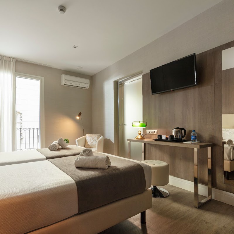 Photo 1 at Hotel Oasis in Barcelona