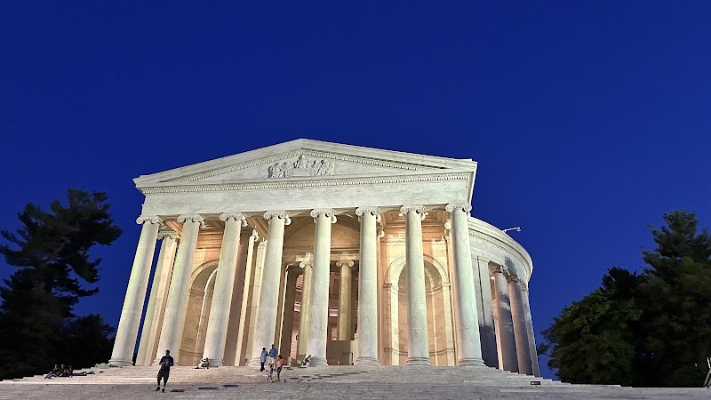 Photo 3 at Thomas Jefferson Memorial in Washington