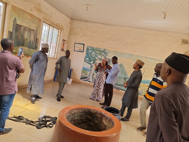 Photo 3 at Kusugu Well in Daura