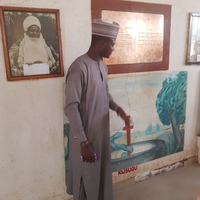 Photo 2 at Kusugu Well in Daura