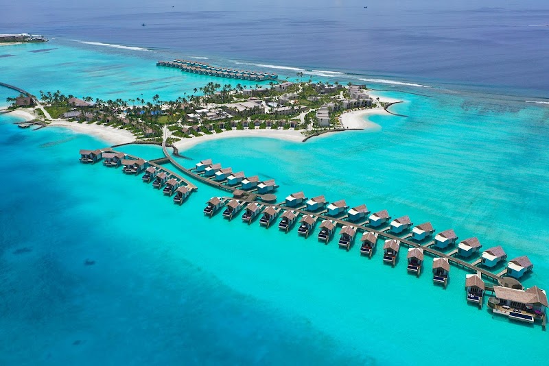 CROSSROADS Maldives in Maafushi