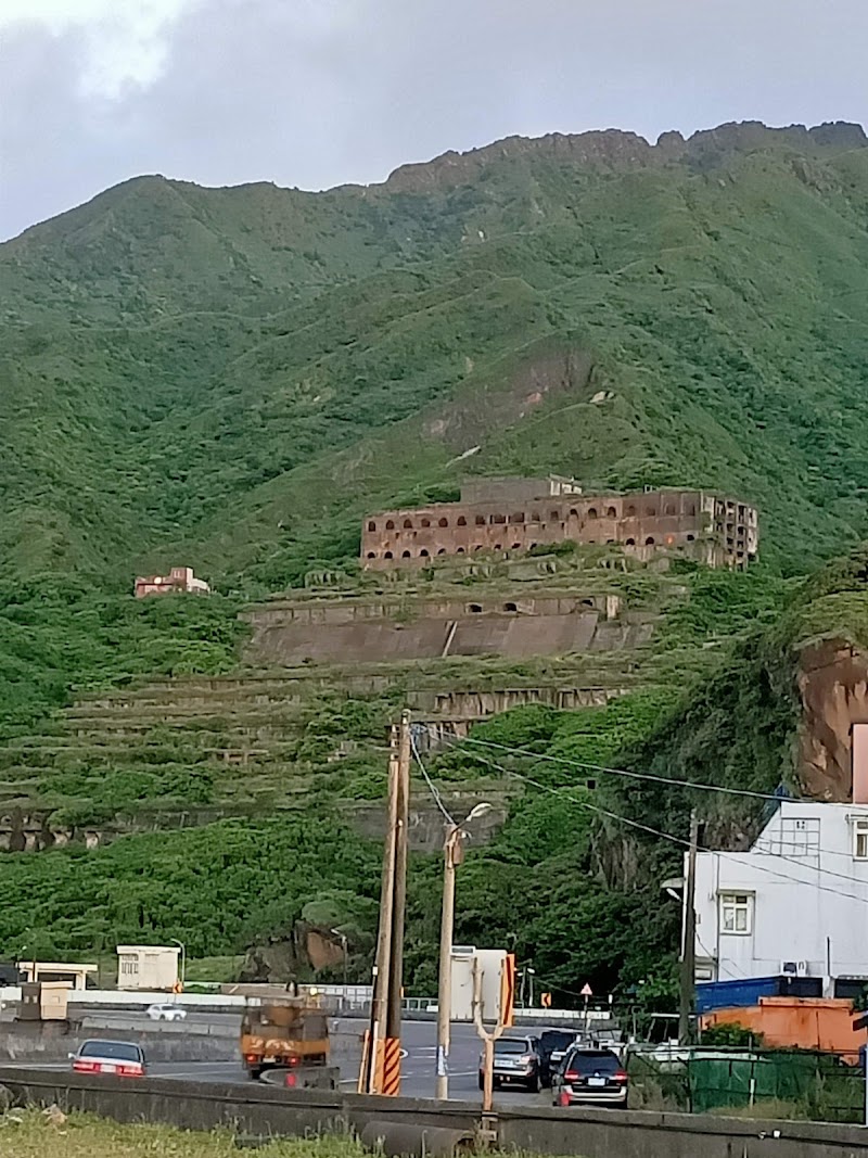 Photo 6 at Ruin of Shui Nam Cave Refinery in 