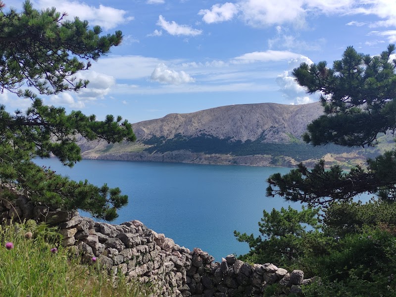 Photo 6 at Lokva Diviška in Draga Bašćanska
