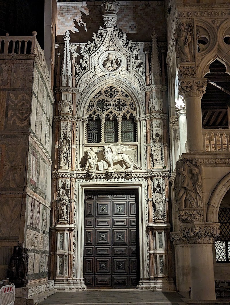 Photo 4 at Saint Mark's Basilica in Venezia
