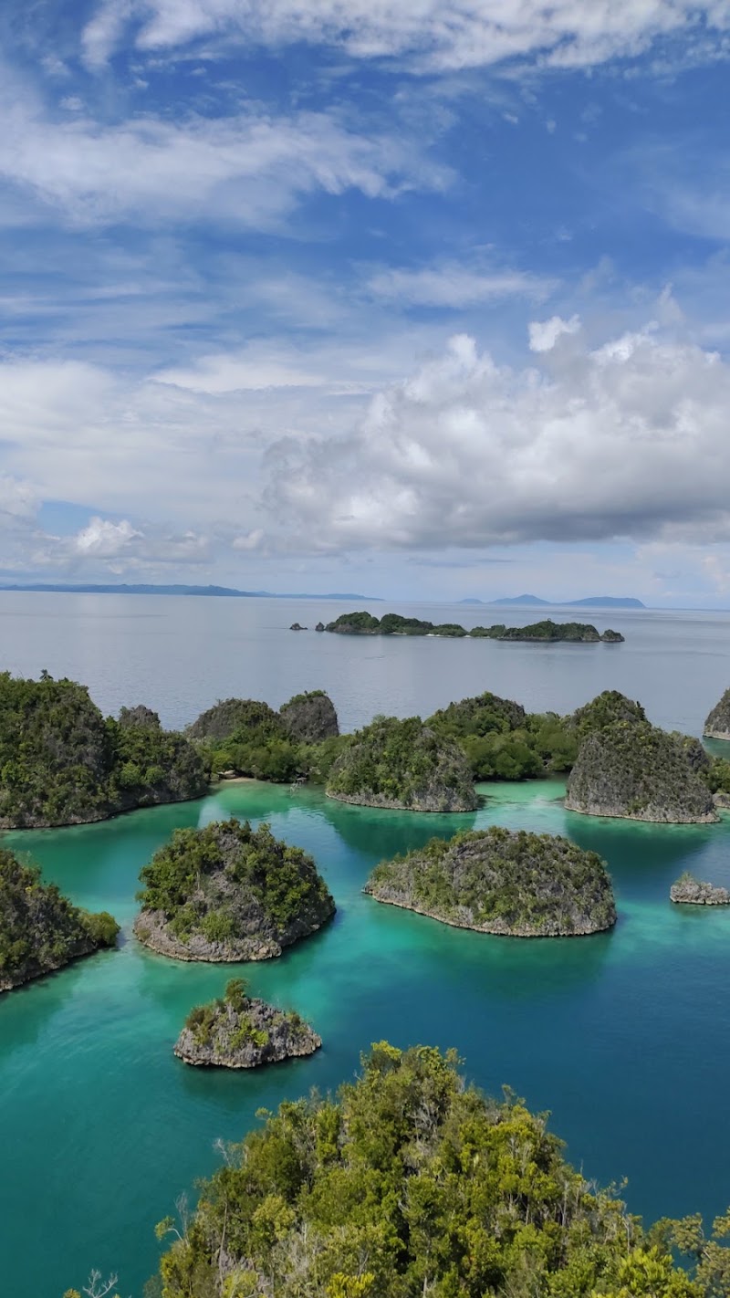 Photo 6 at Piaynemo in Distrik Waigeo Barat Kepulauan