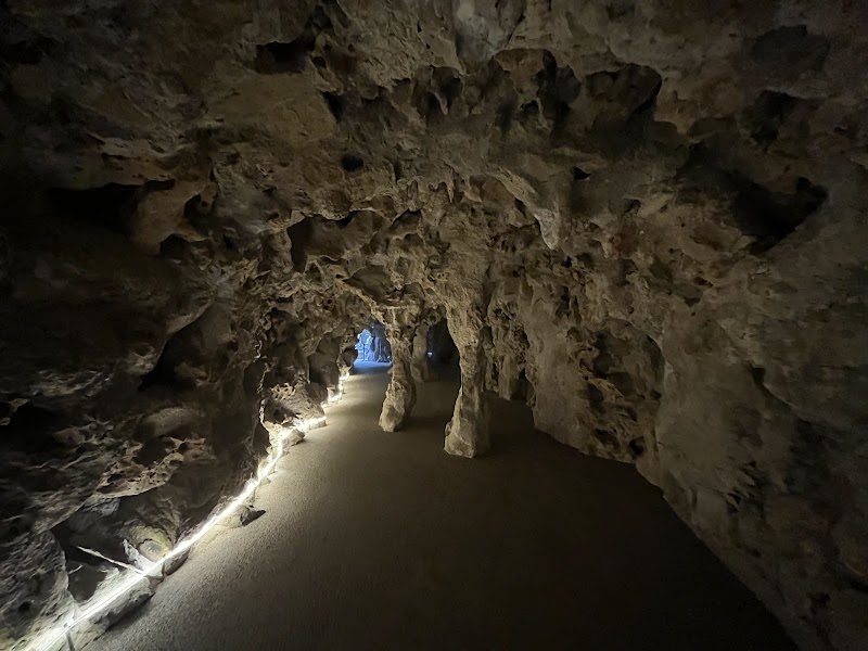Photo 3 at Initiation Well in Sintra