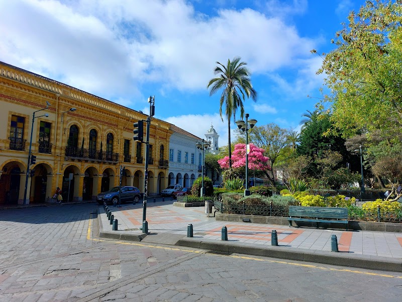 Calderon Park in Cuenca