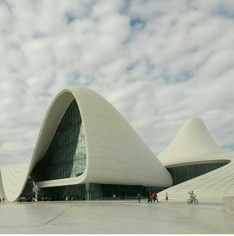 Photo 6 at Heydar Aliyev Center in Bakı