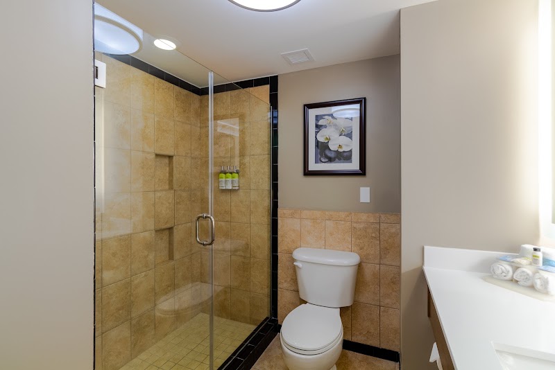 Photo 3 at Holiday Inn Express Savannah-Historic District by IHG in Savannah