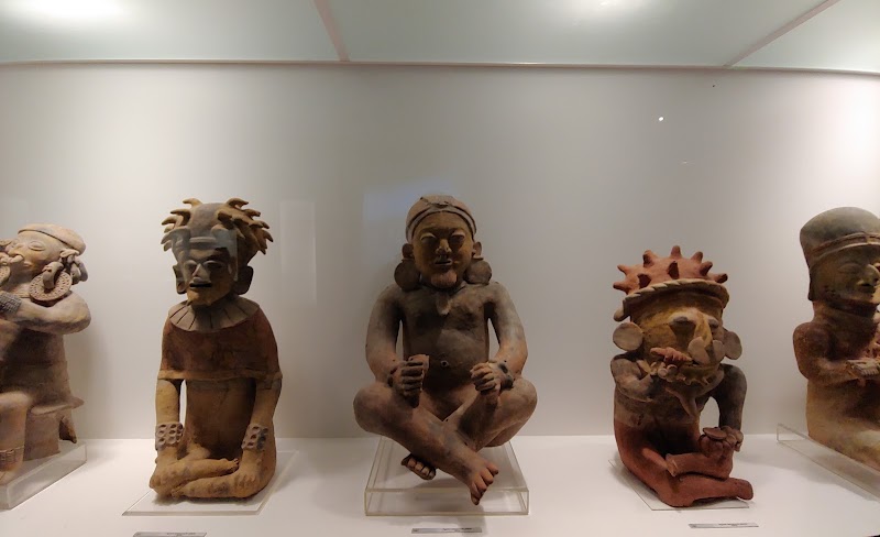 Photo 2 at Anthropological and Contemporary Art Museum in Guayaquil