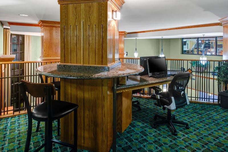 Photo 5 at Holiday Inn Express & Suites Atlanta Buckhead by IHG in Atlanta