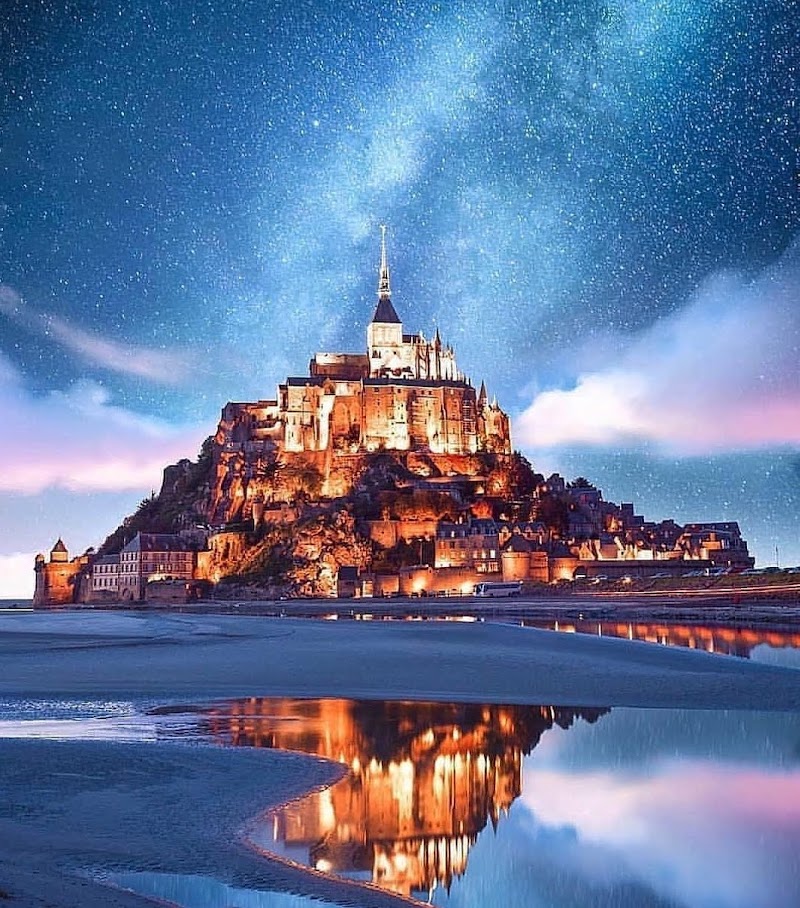 Mont Saint-Michel in Le Mont-Saint-Michel