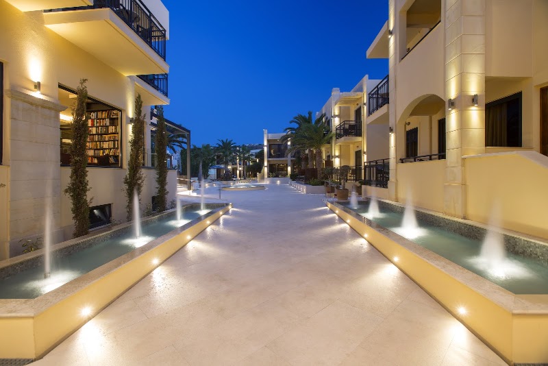 Photo 4 at Atlantis Beach Hotel & Spa in Ρέθυμνο