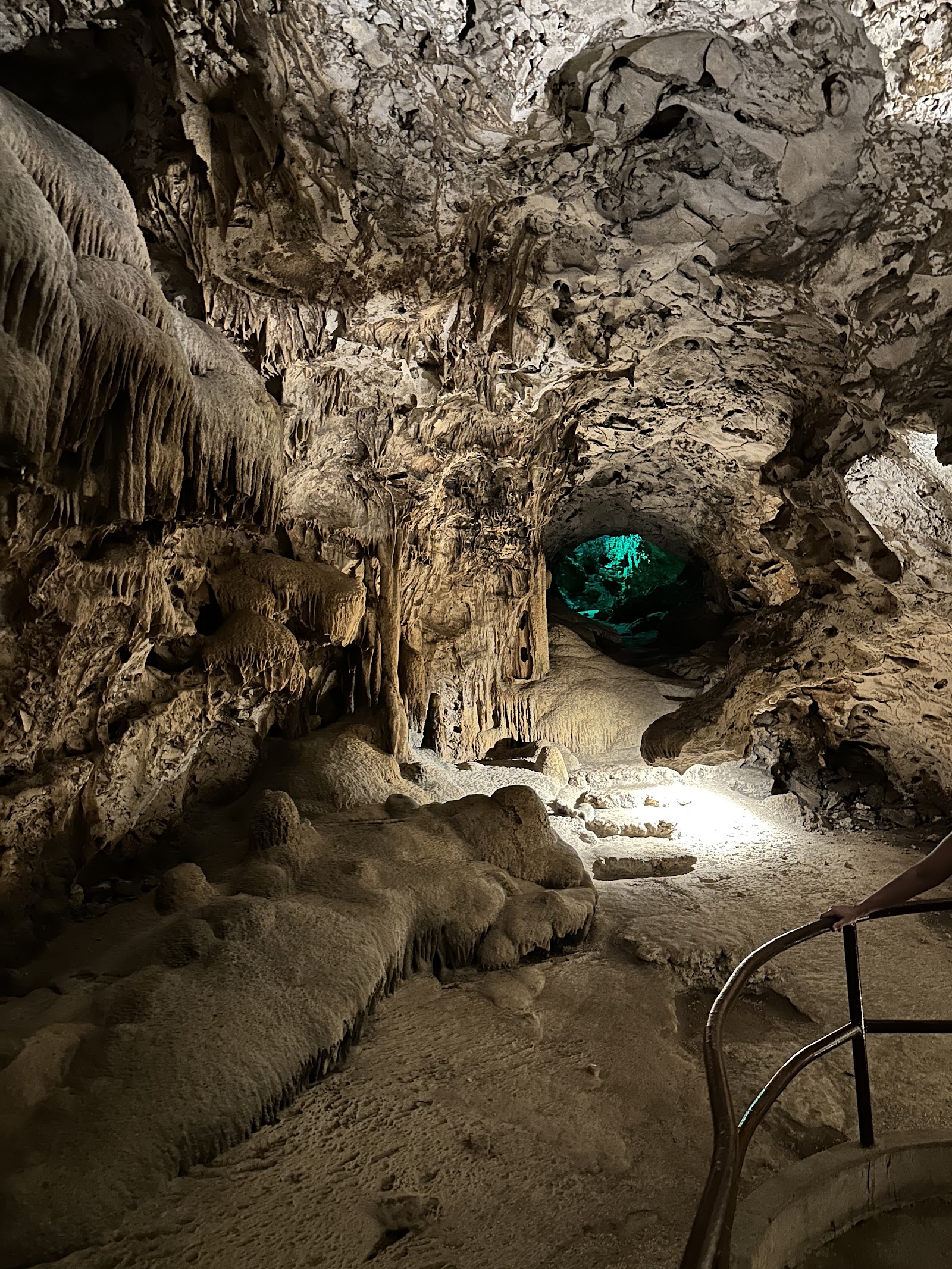 Hato Caves in Willemstad