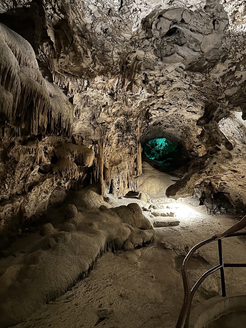 Hato Caves in Willemstad
