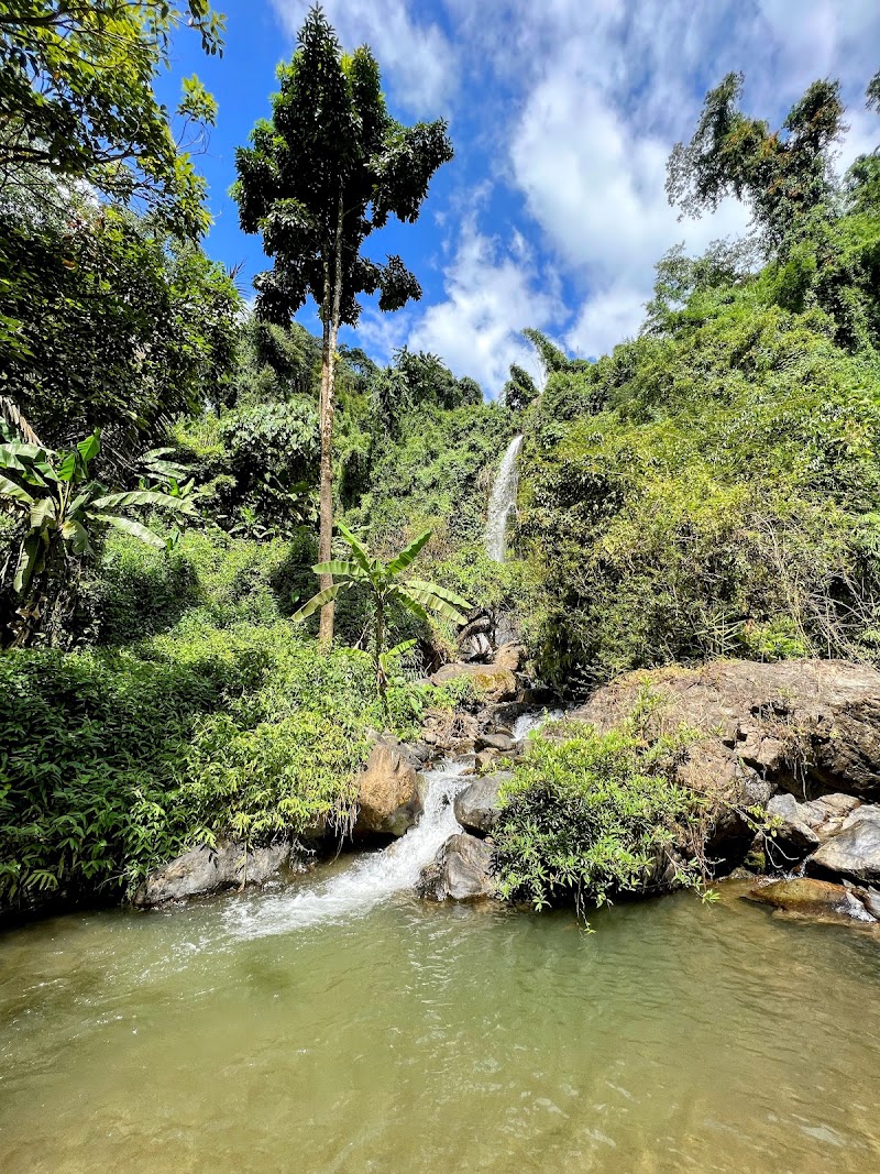 Photo 4 at Kaeng Nyui Waterfall in Vang Vieng