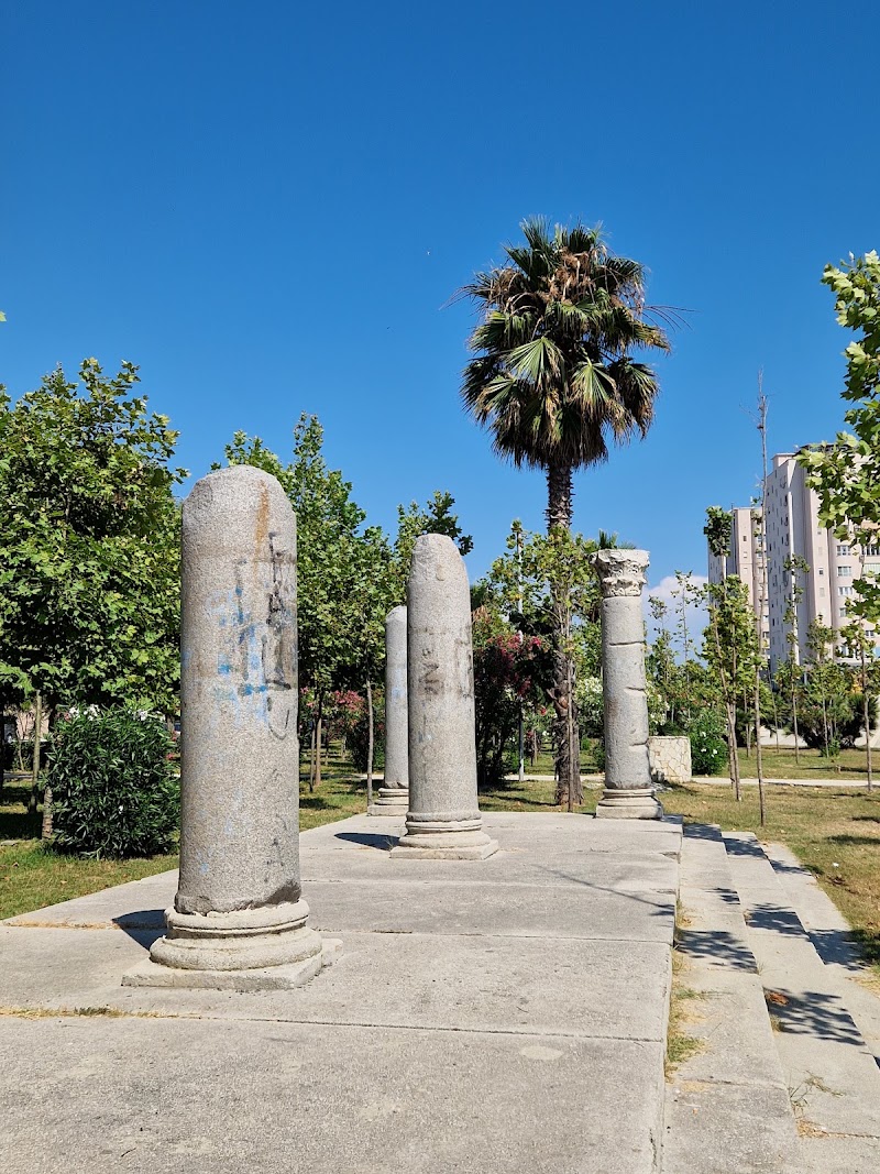 Photo 1 at Column monument in Durrës