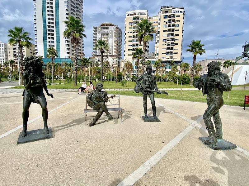 Column monument in Durrës