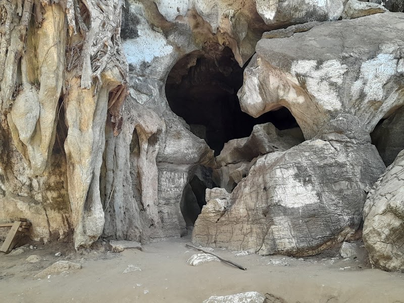 Photo 1 at Amboni Caves in 