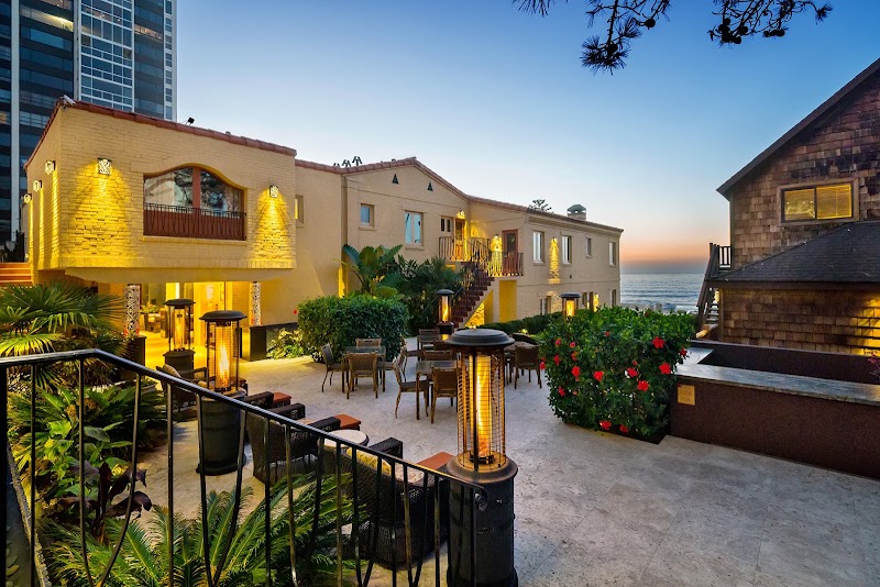 Photo 5 at Pantai Inn in San Diego