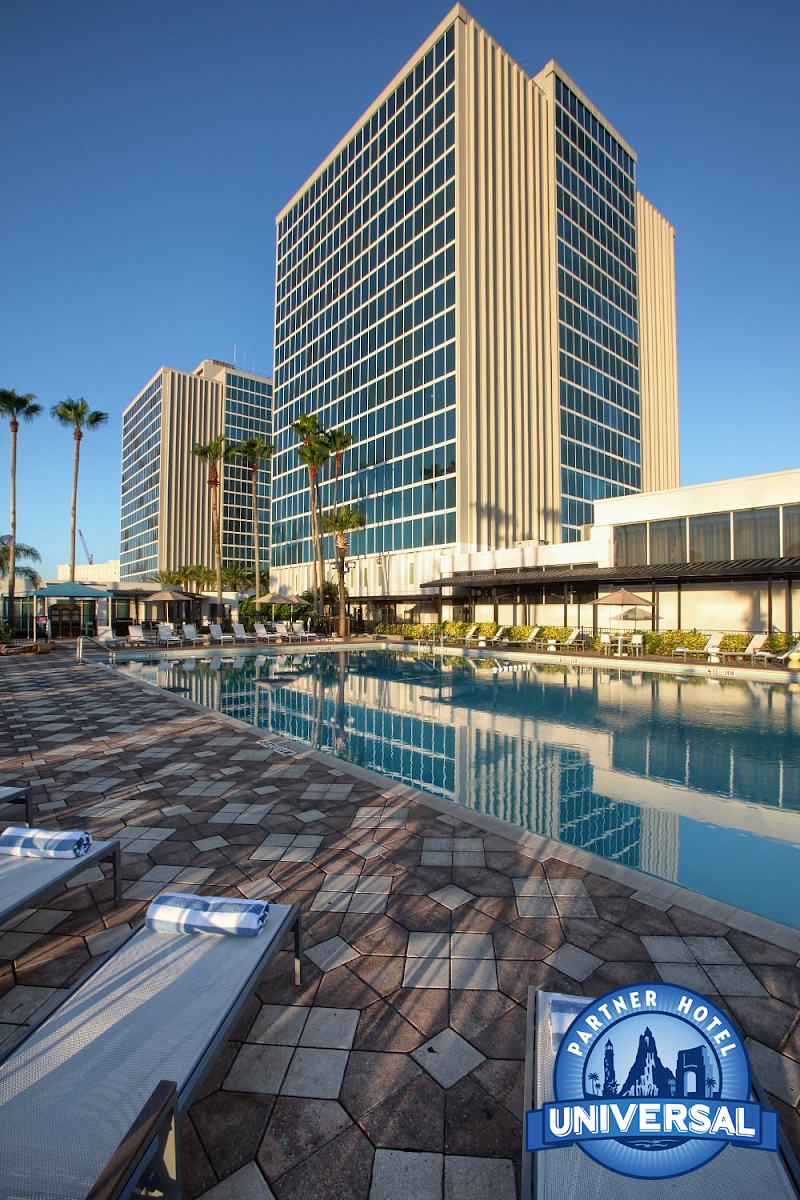 DoubleTree by Hilton Hotel at the Entrance to Universal Orlando in Orlando