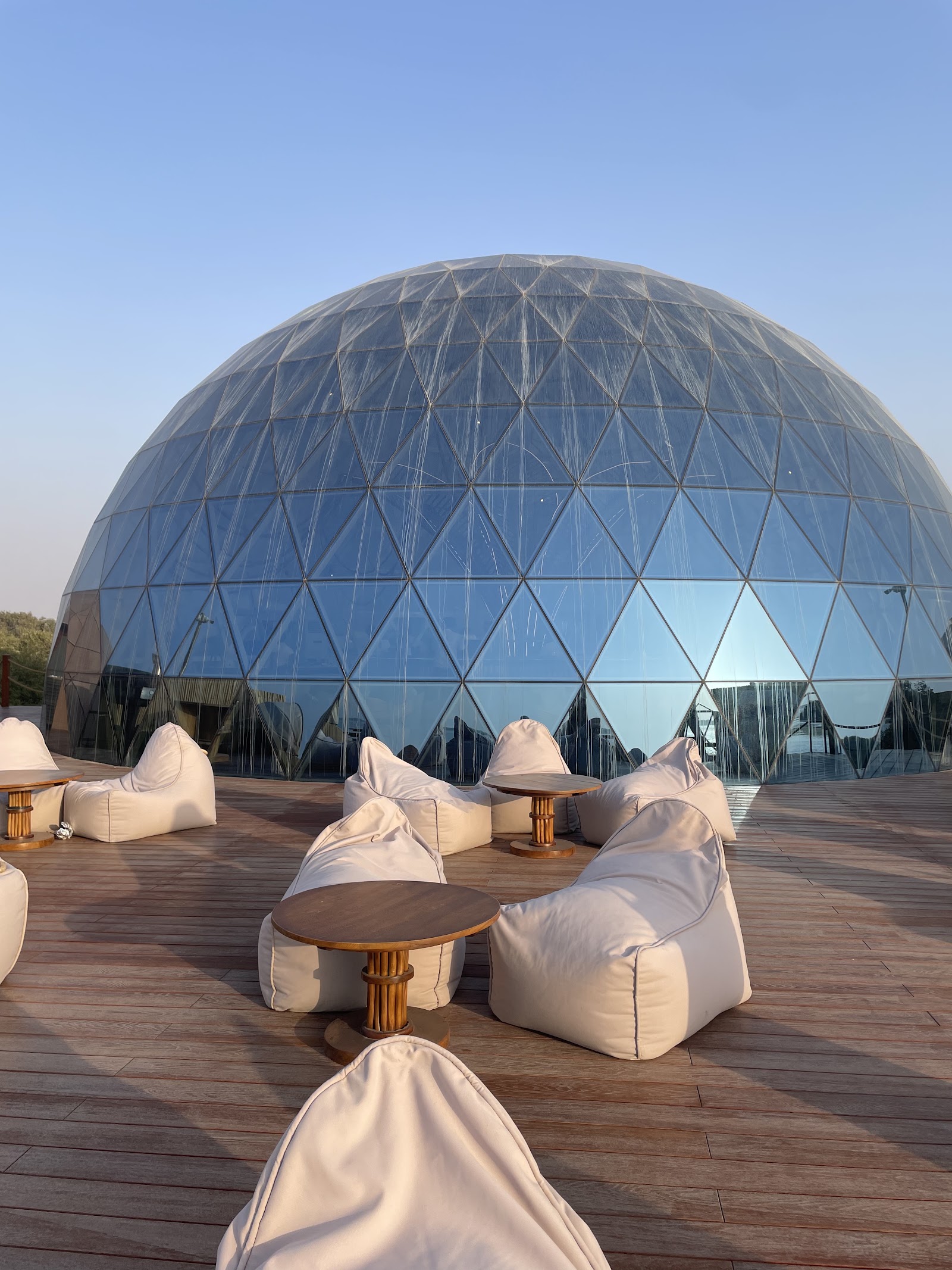 LUXEGLAMP UAQ in Al Khor Al Sharqi