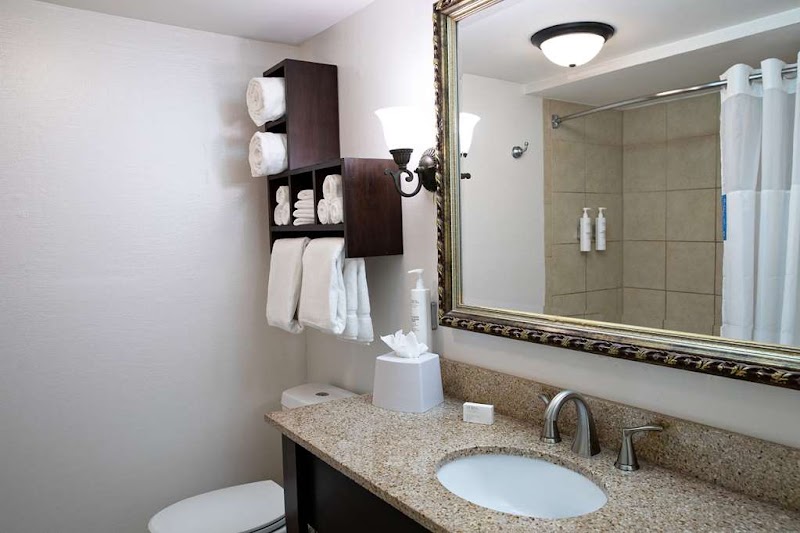 Photo 3 at Hampton Inn Charleston-Historic District in Charleston