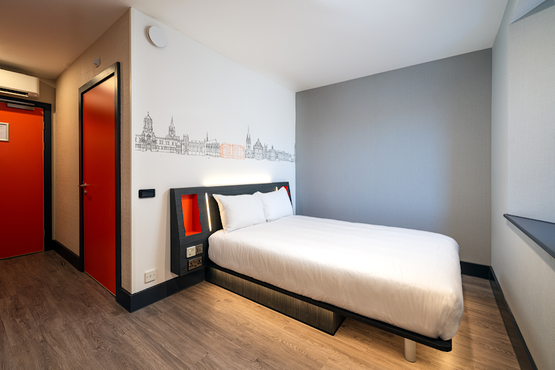 Photo 3 at easyHotel Oxford in Oxford
