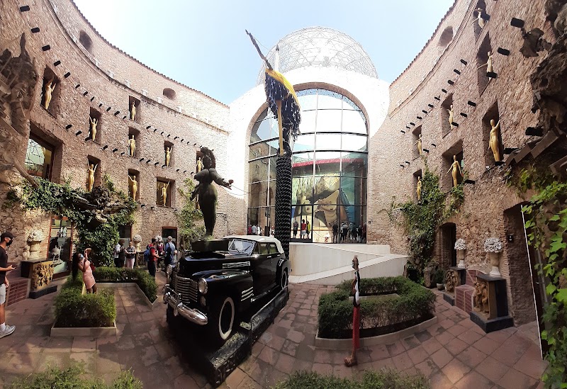 Photo 5 at Dalí Theatre-Museum in Figueres