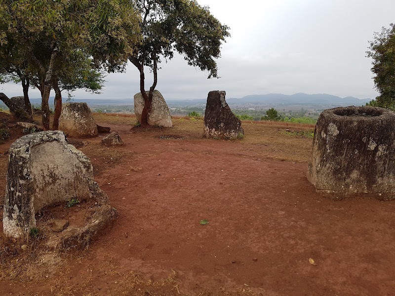 Plain of Jars Site ທົ່ງໄຫຫີນ 2 ສະຖານທີ່ 2 in Nak Ho