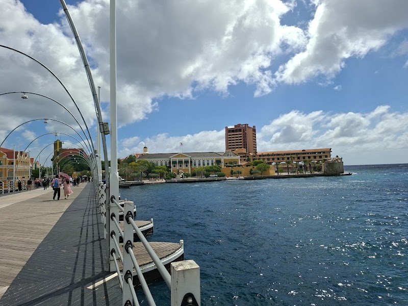 Photo 5 at Queen Emma Bridge in Willemstad